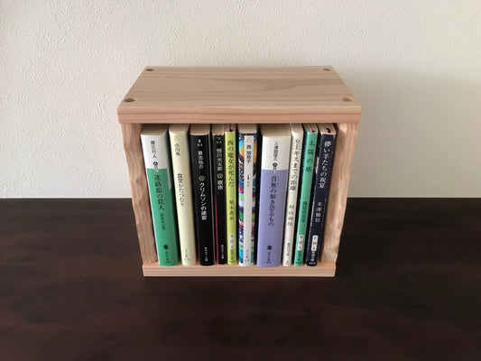 10冊ブックシェルフ
